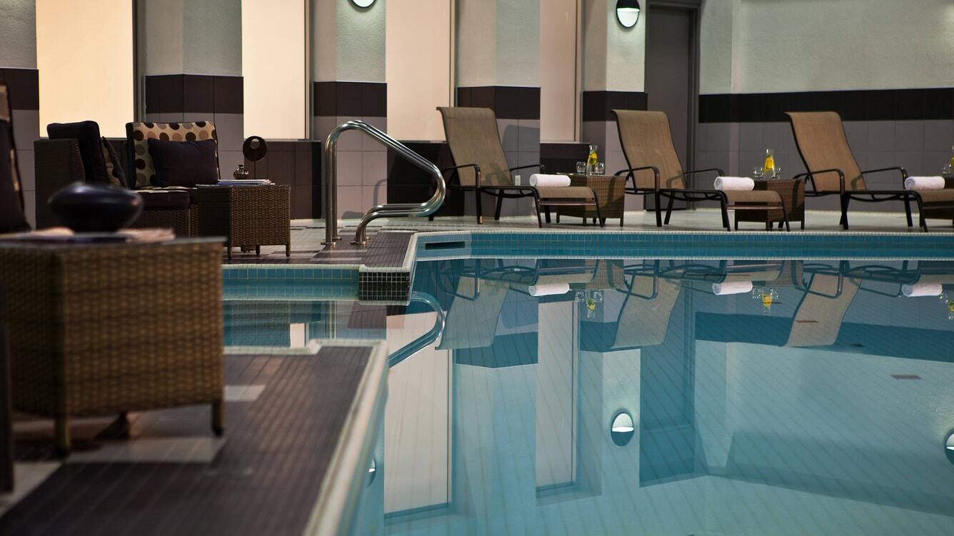 yyzcc-pool-0051-hor-wide